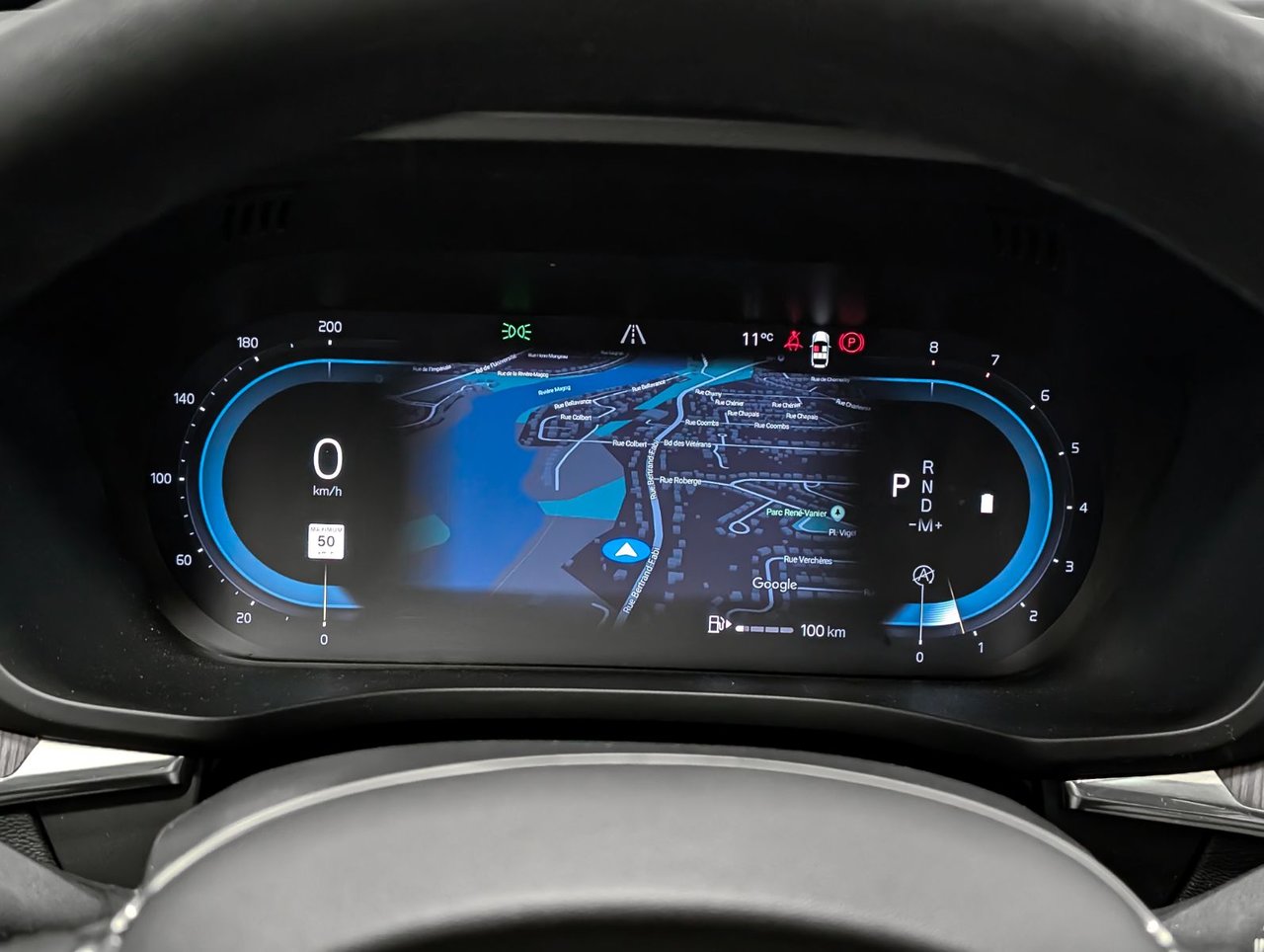 2023 Volvo XC60 B6 AWD Plus - Bright-23