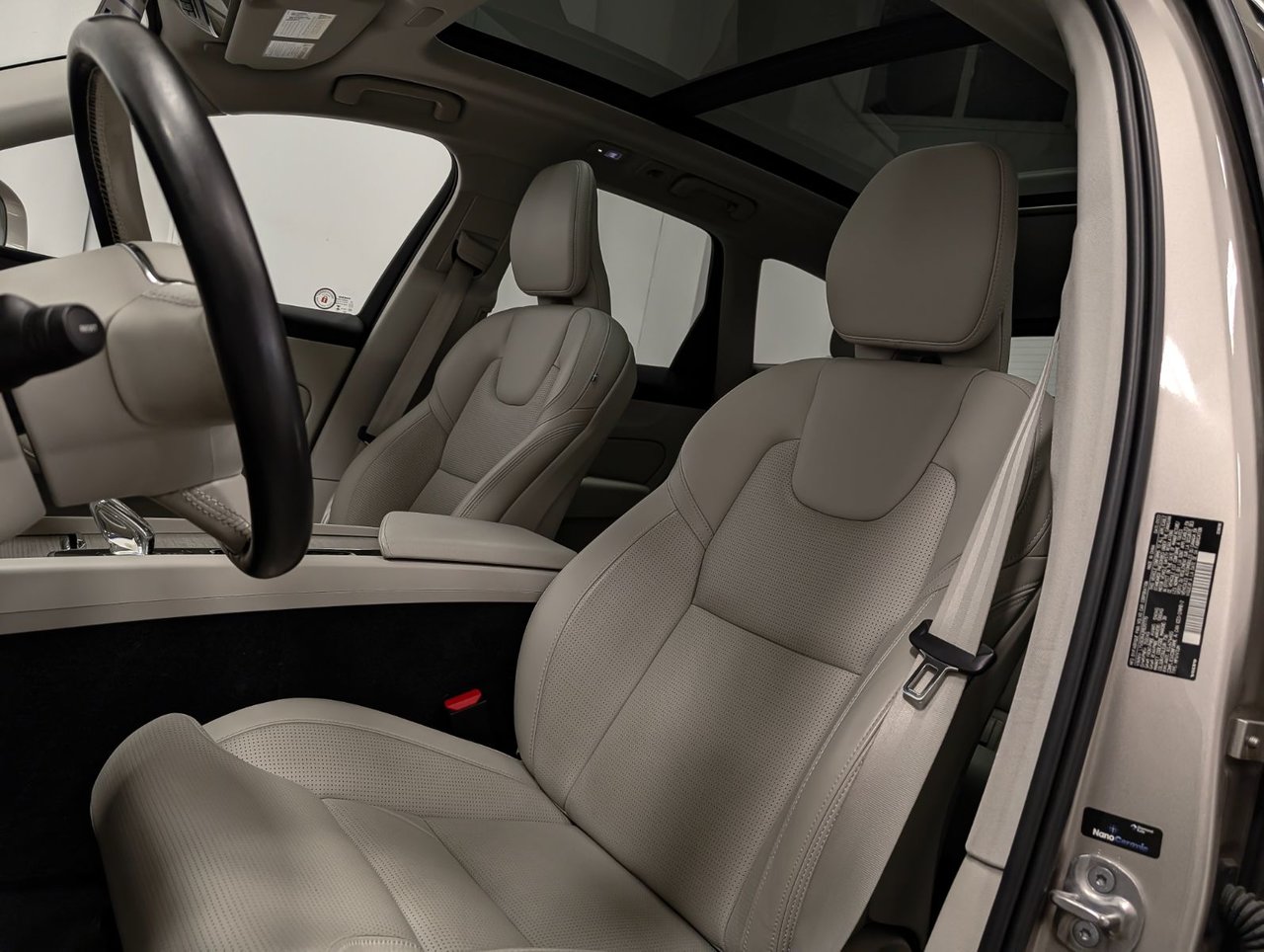 2023 Volvo XC60 B6 AWD Ultimate - Bright-8
