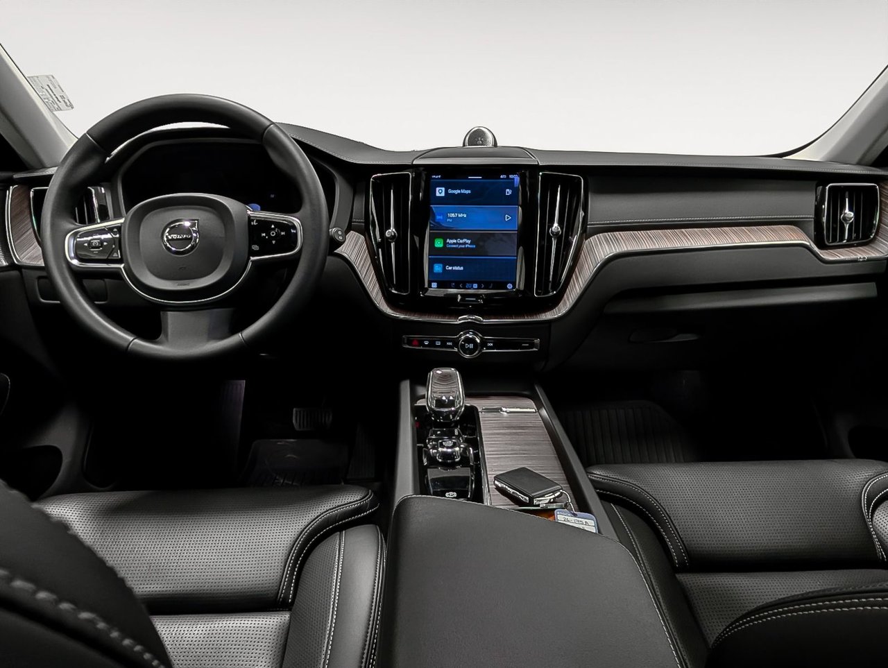 2023 Volvo XC60 B6 AWD Ultimate - Dark-12