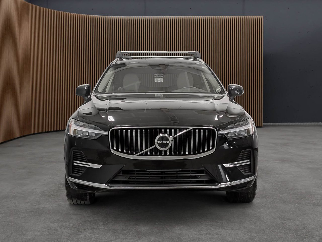 2023 Volvo XC60 Recharge Plus - Bright-2