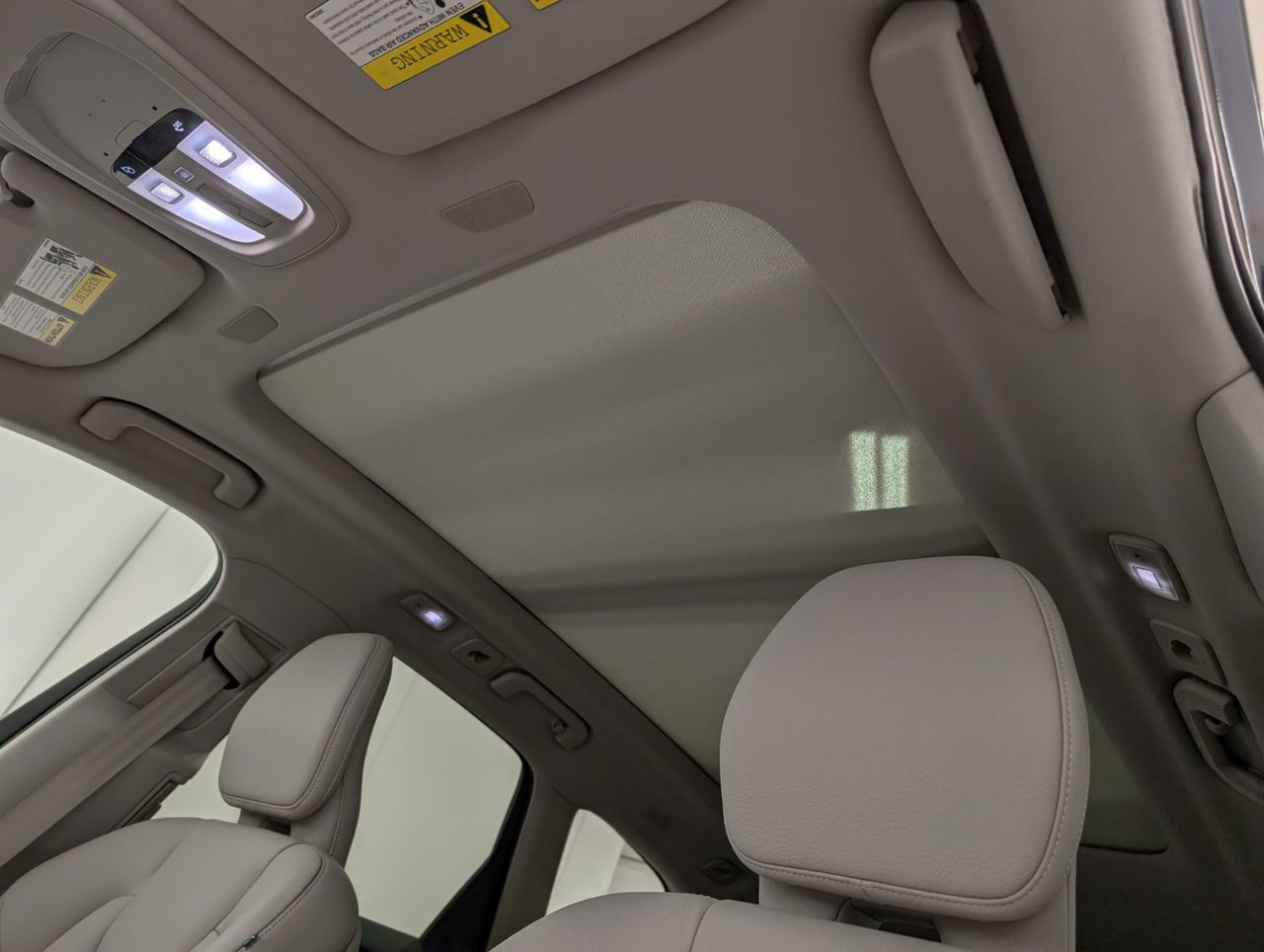 2023 Volvo XC60 Recharge Plus - Bright-9