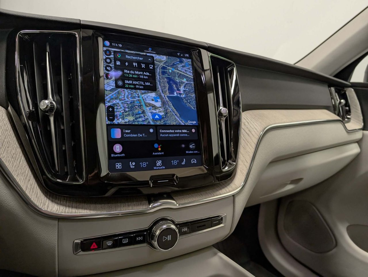 2023 Volvo XC60 Recharge Plus - Bright-14