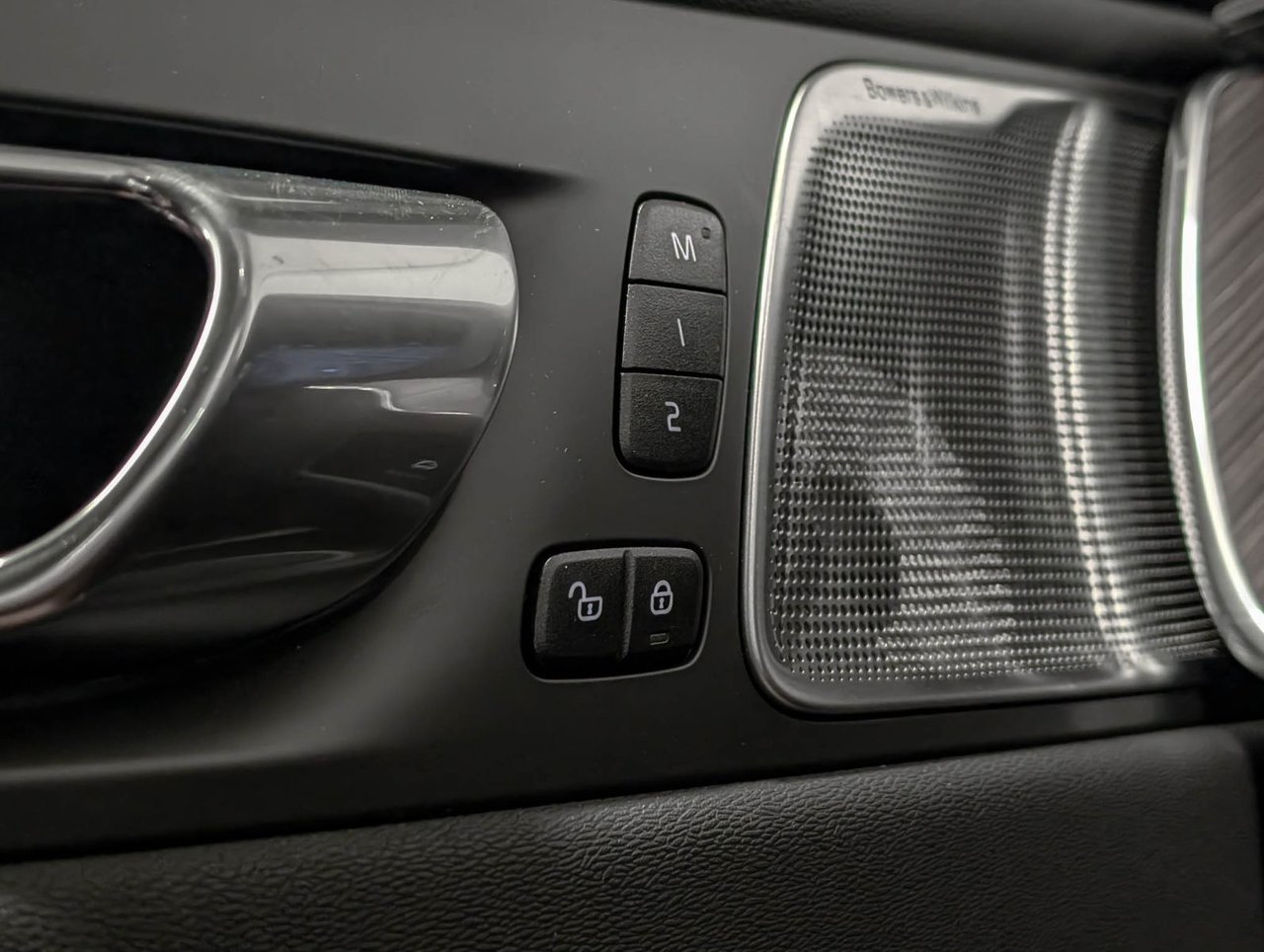 Volvo XC60 B6 AWD Ultimate - Bright 2023-22
