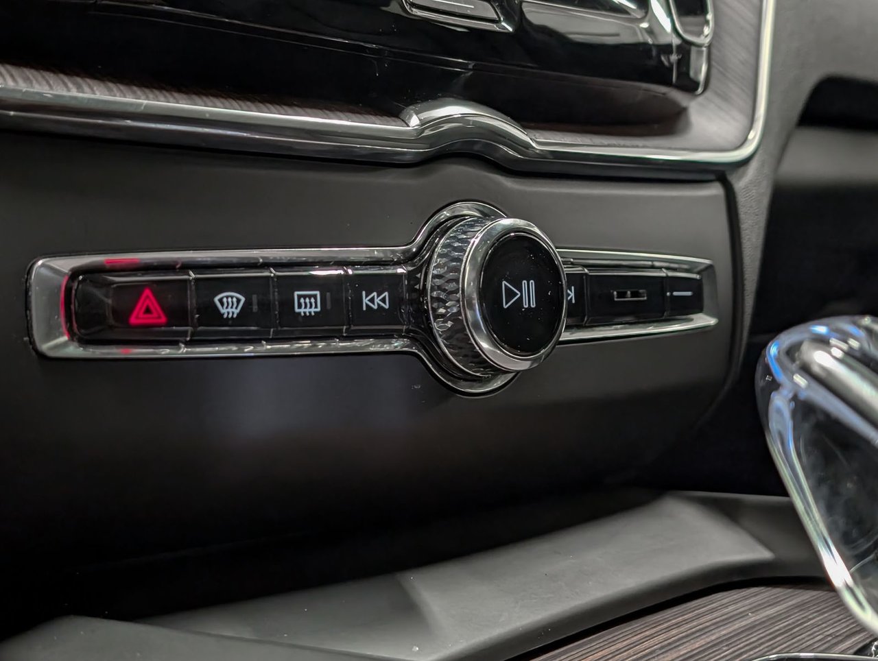 Volvo XC60 B6 AWD Ultimate - Bright 2023-17