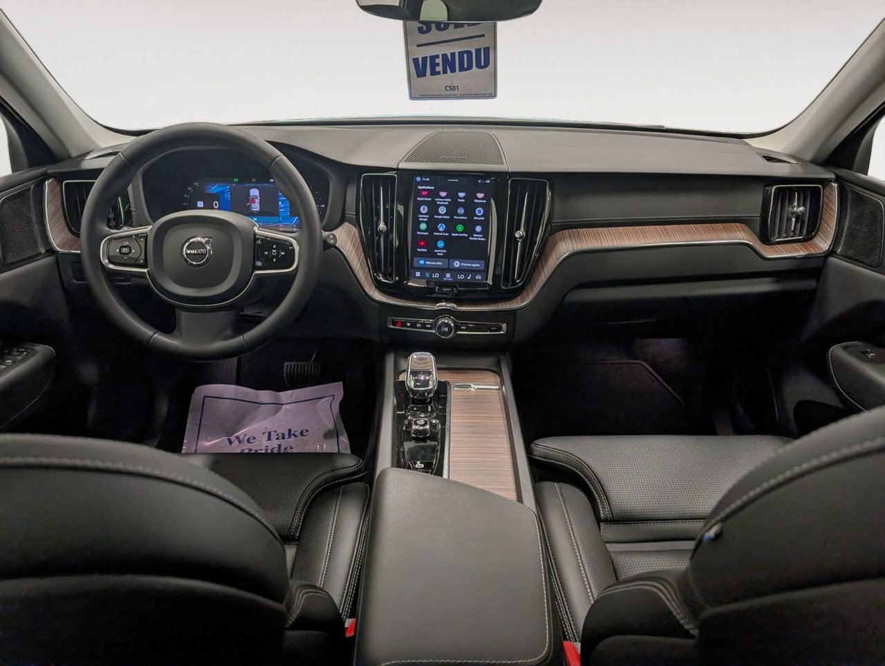 Volvo XC60 Recharge Ultimate - Bright 2023-23