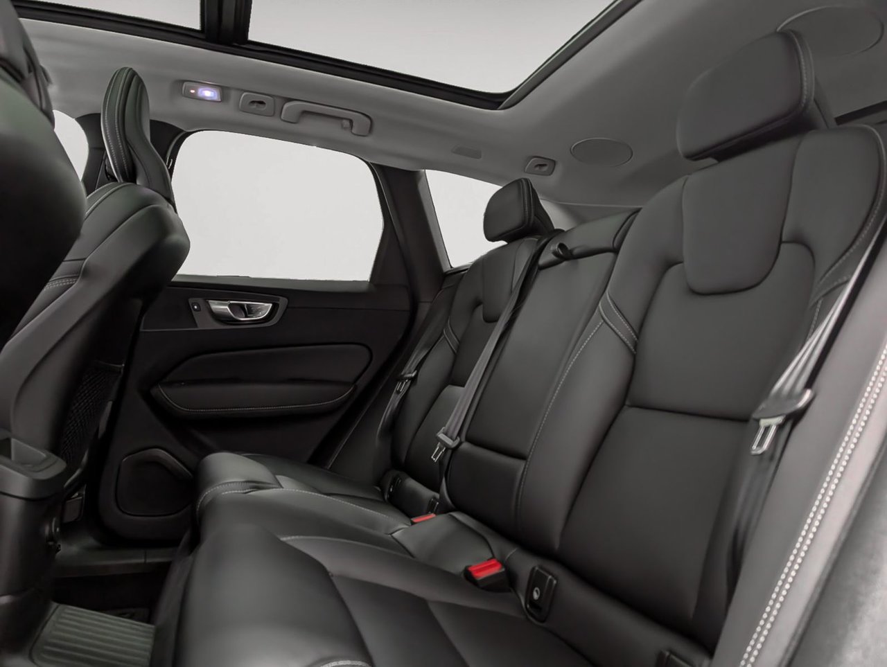Volvo XC60 Recharge Ultimate - Bright 2023-8
