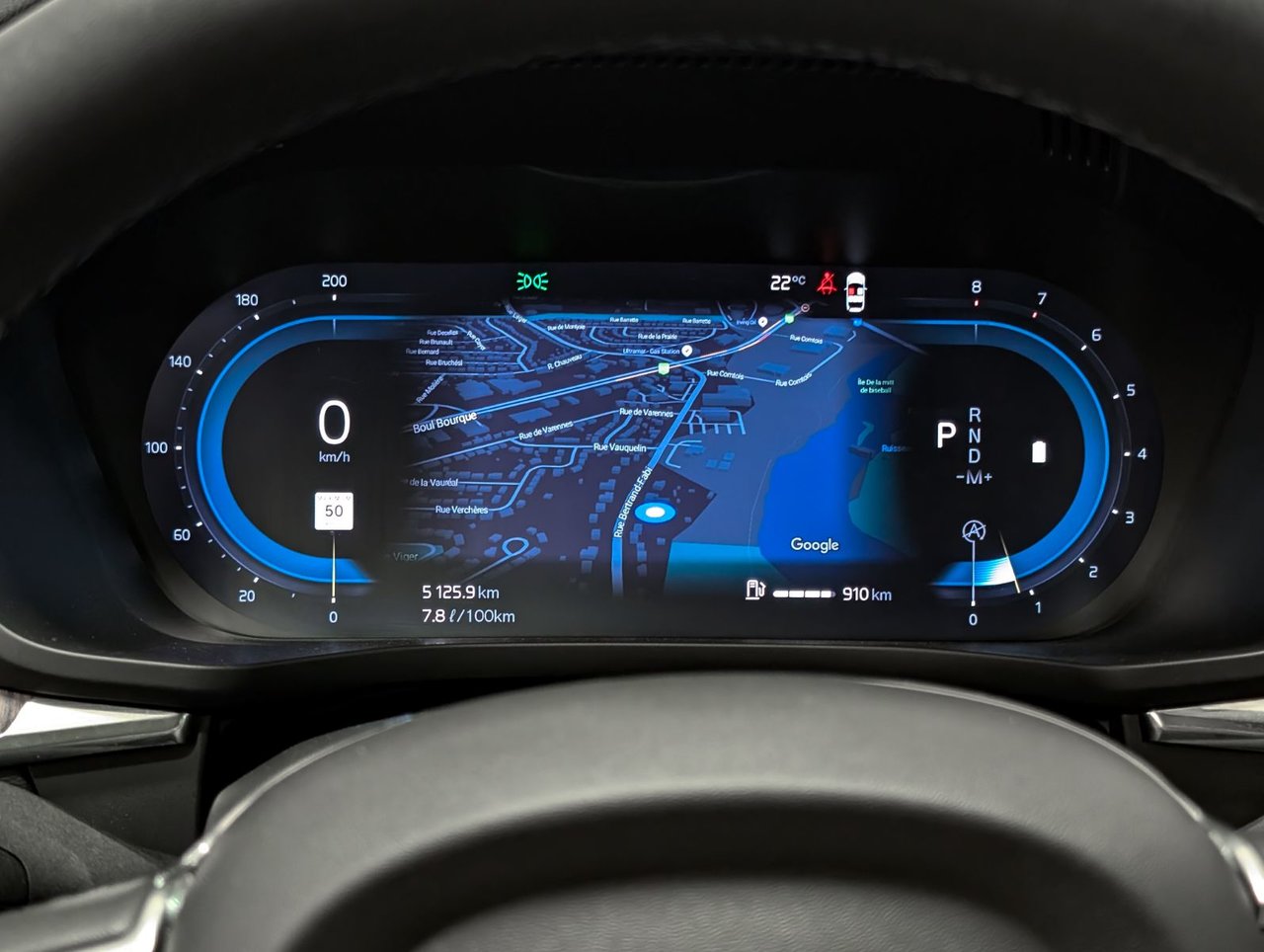 2024 Volvo XC60 B5 AWD Plus Dark Theme-24