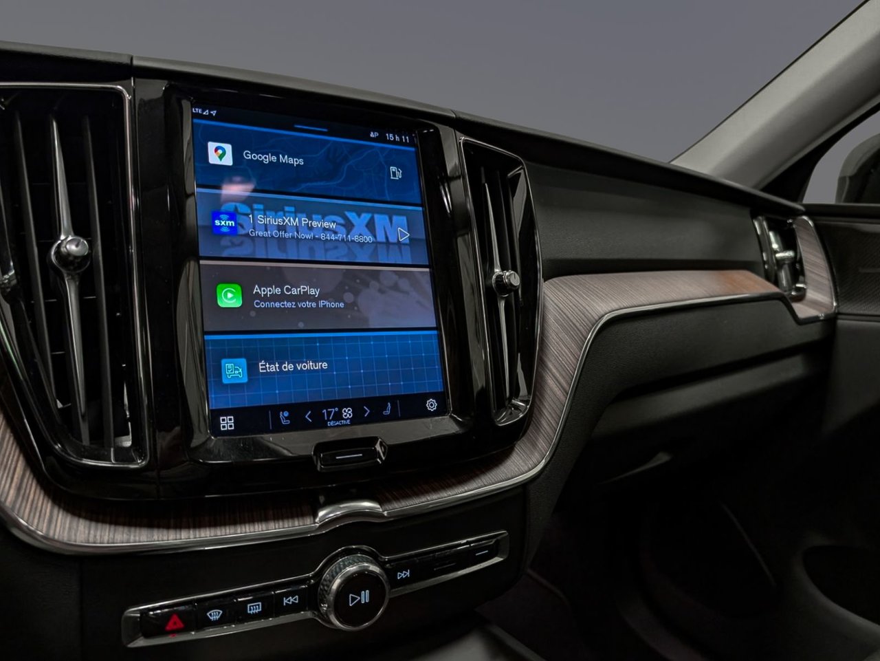 2024 Volvo XC60 B5 AWD Plus Dark Theme-13