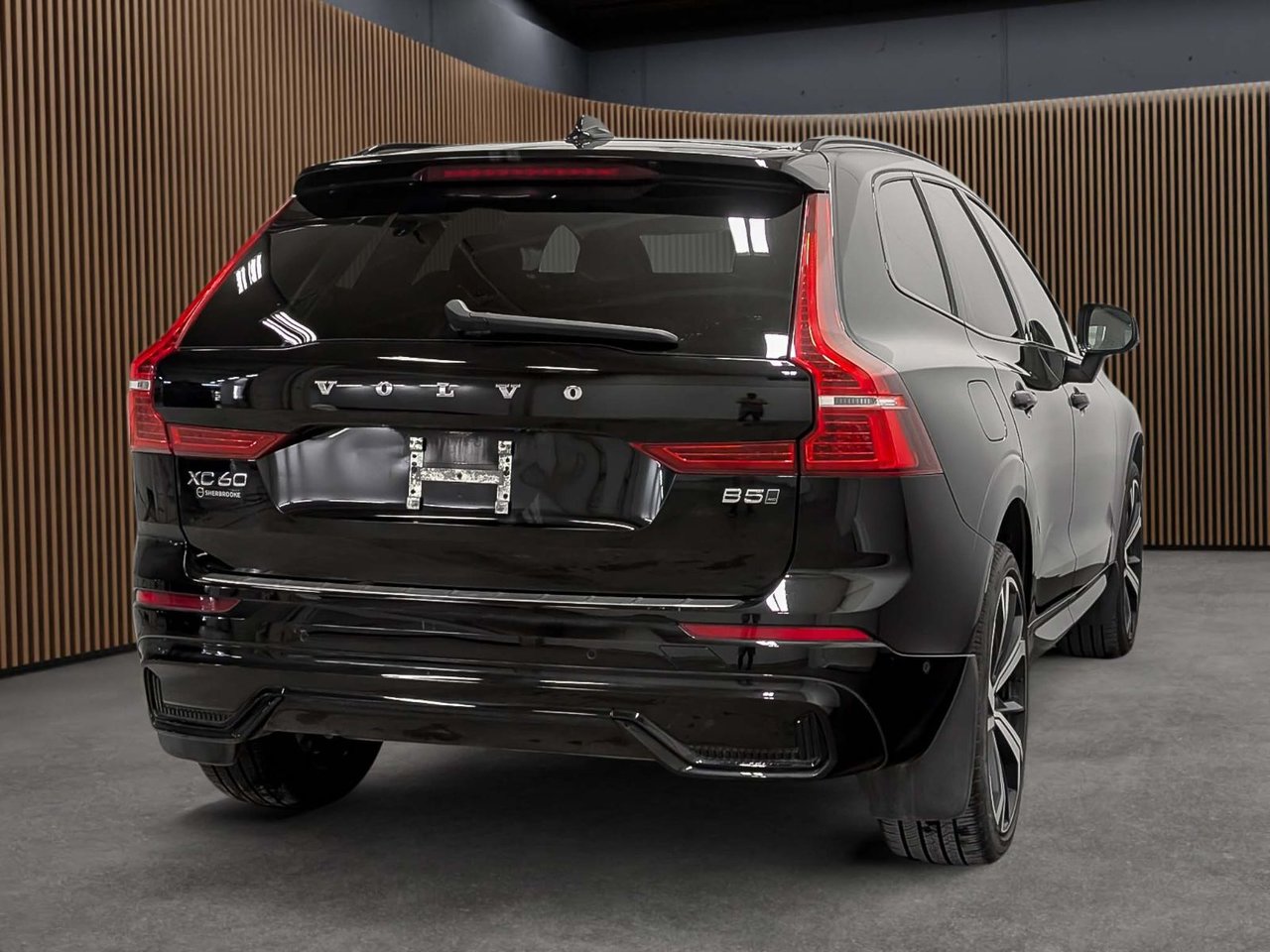 Volvo XC60 B5 AWD Ultimate Dark Theme 2024-6