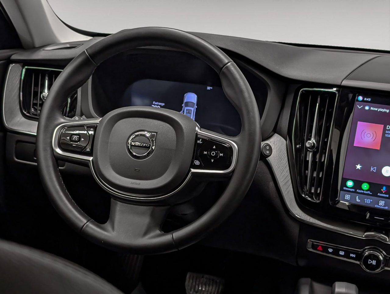 Volvo XC60 B5 AWD Plus Dark Theme 2025-7