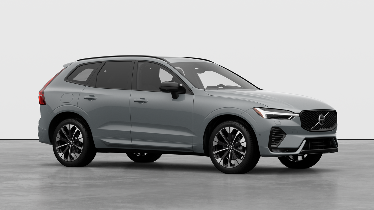 2026 Volvo XC60 B5 AWD Plus Dark Theme-2