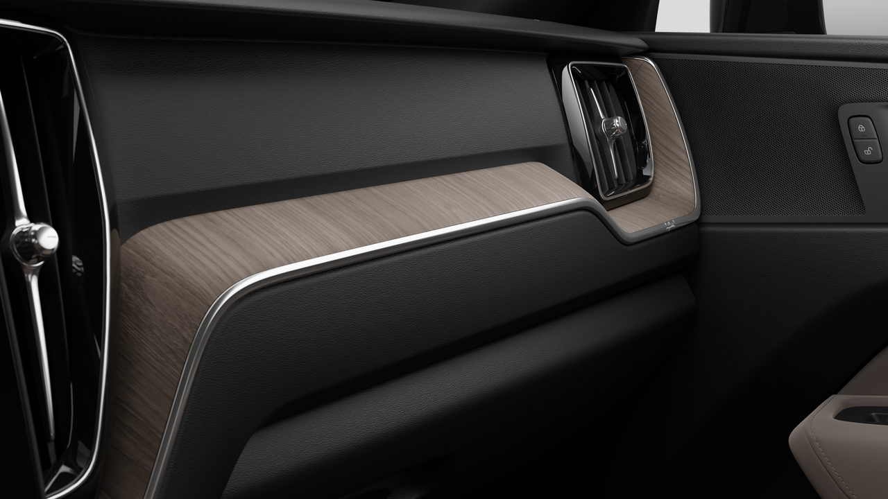 2027 Volvo XC60 B5 AWD Core Dark Theme-8
