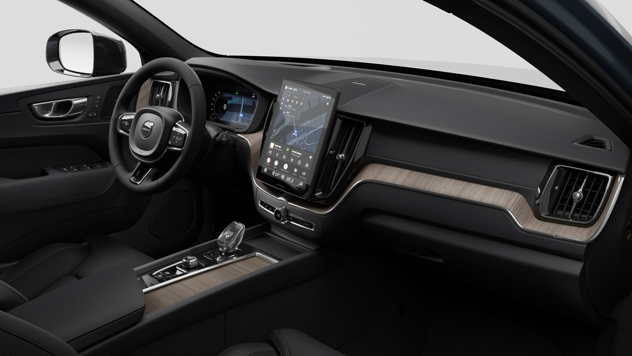 2027 Volvo XC60 B5 AWD Ultra Dark Theme-9
