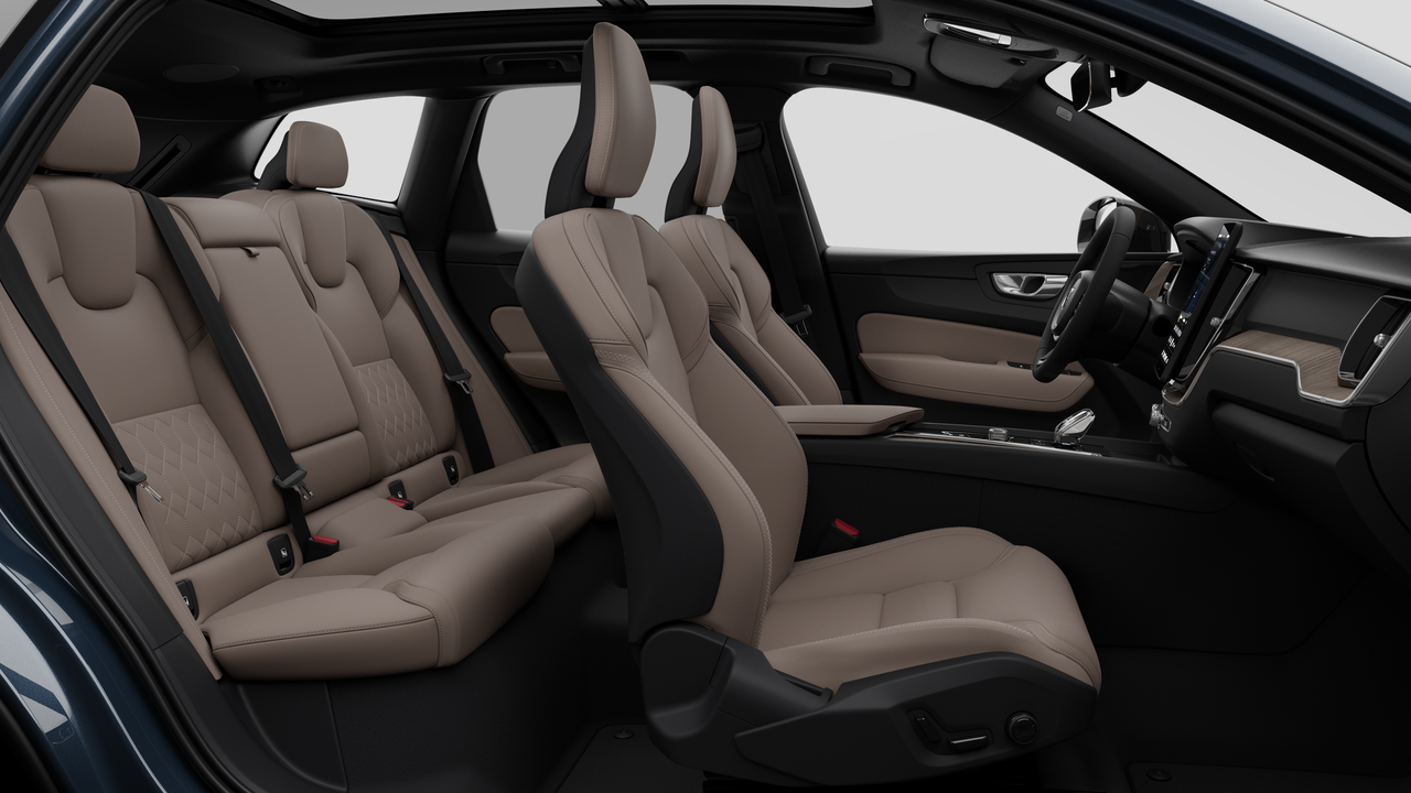 2027 Volvo XC60 B5 AWD Plus Dark Theme-12