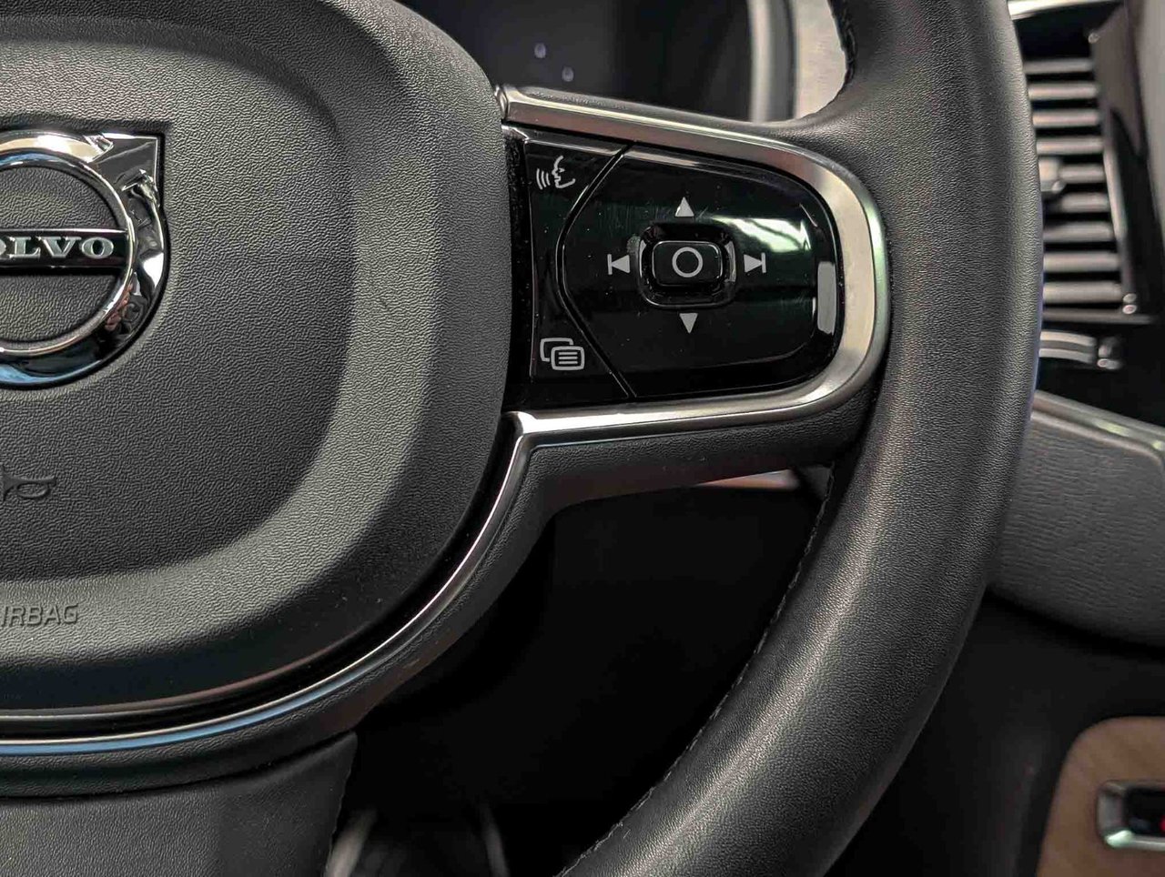Volvo XC90 Recharge T8 eAWD PHEV Plus Bright Theme 7-Seater 2024-16