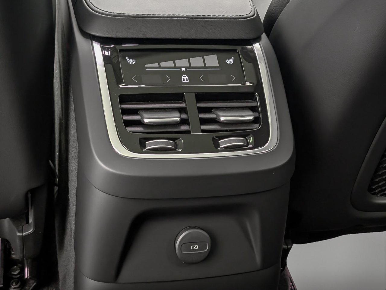 Volvo XC90 Recharge T8 eAWD PHEV Plus Bright Theme 7-Seater 2024-9