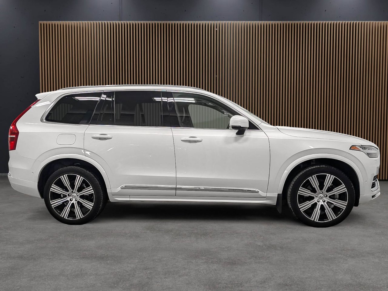 Volvo XC90 Recharge T8 eAWD PHEV Plus Bright Theme 7-Seater 2024-6