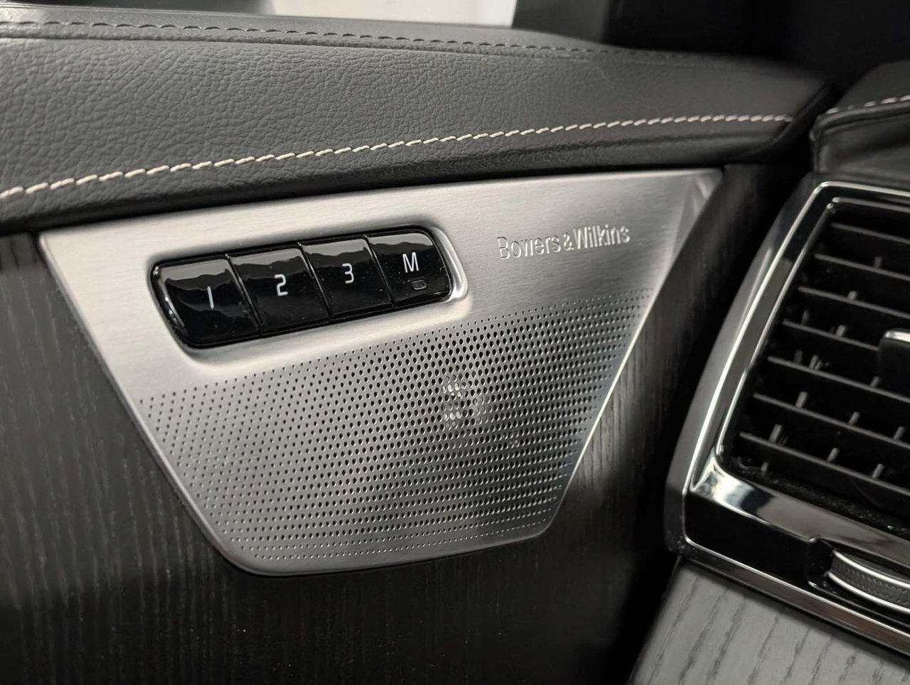 Volvo XC90 T6 AWD Inscription (7-Seat) 2022-22