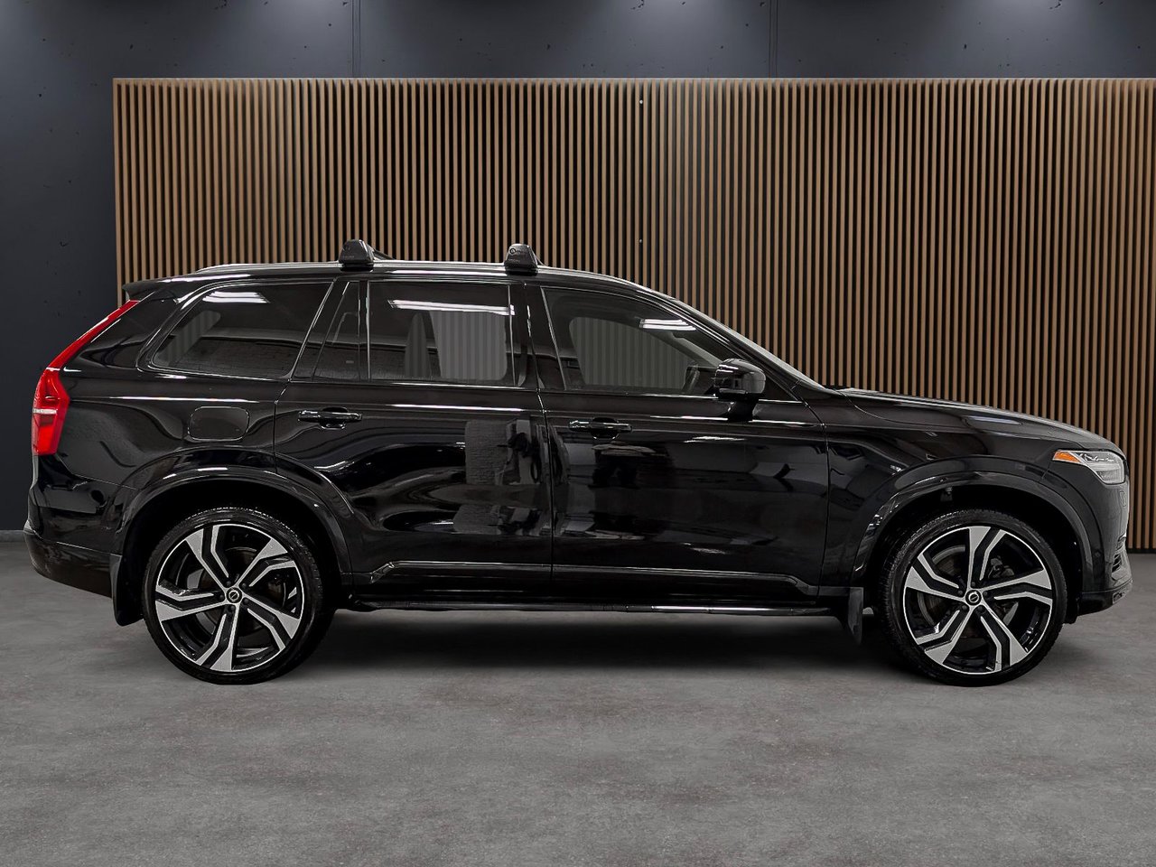 Volvo XC90 B6 AWD Ultimate Bright Theme 7-Seater 2024-6