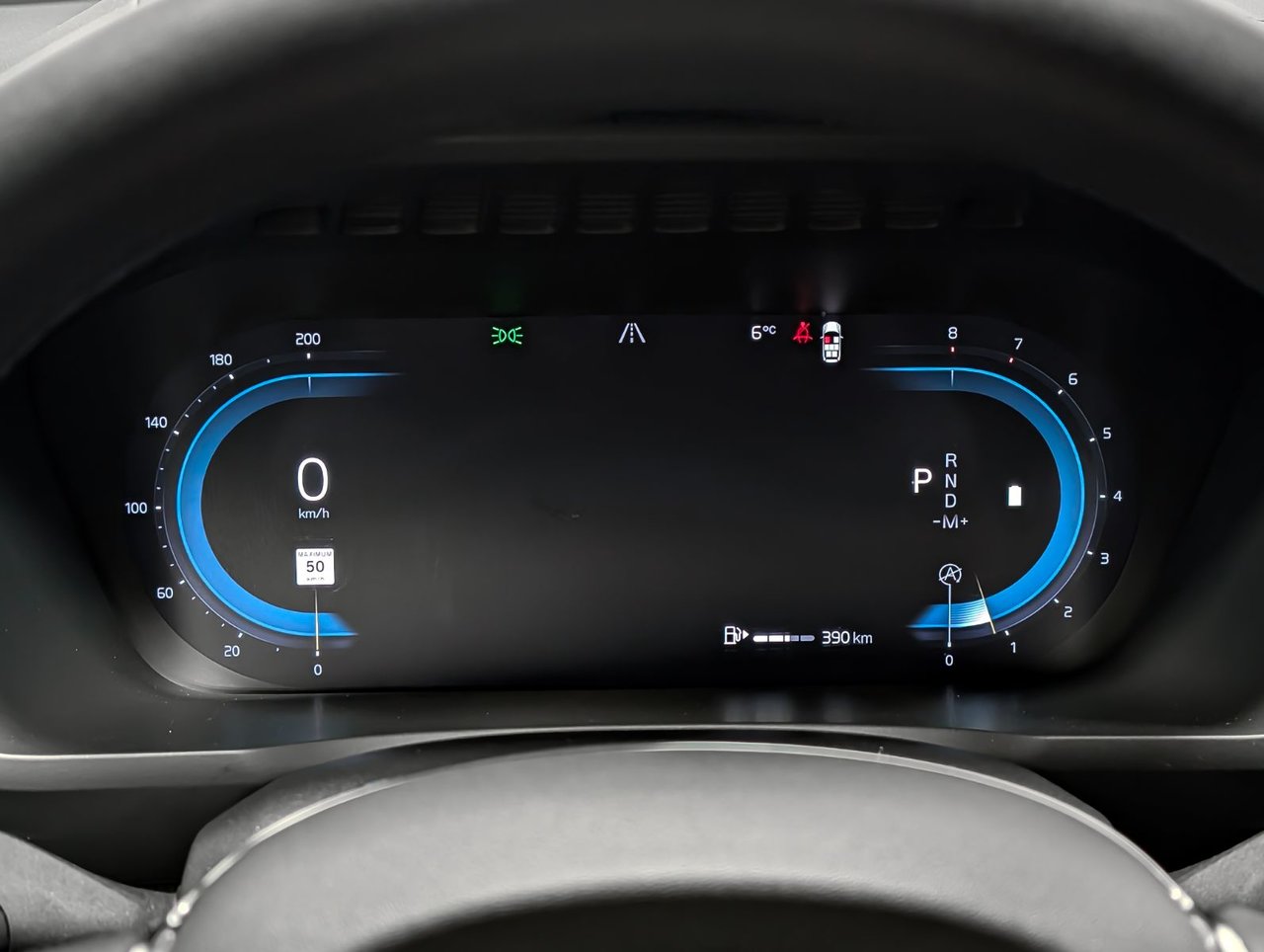 Volvo XC90 B6 AWD Ultimate Bright Theme 7-Seater 2024-23
