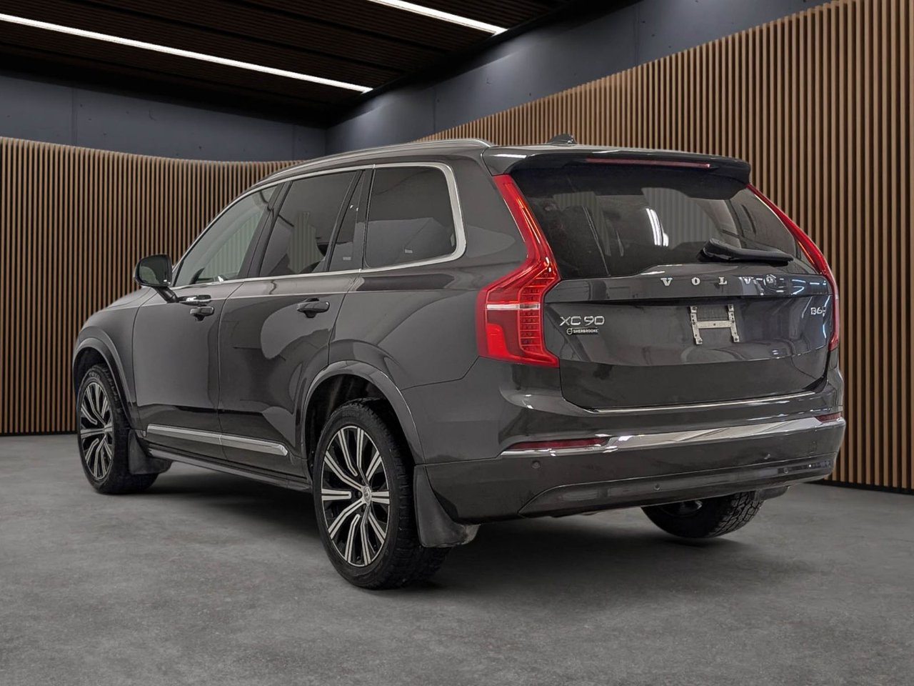 Volvo XC90 B6 AWD Core Bright Theme 7-Seater 2024-3