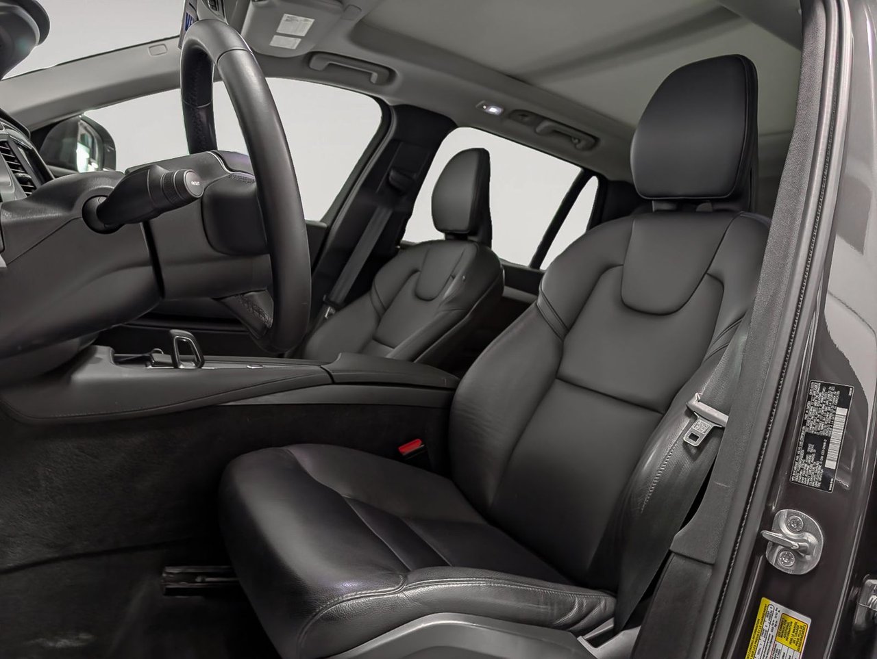 Volvo XC90 B6 AWD Core Bright Theme 7-Seater 2024-8
