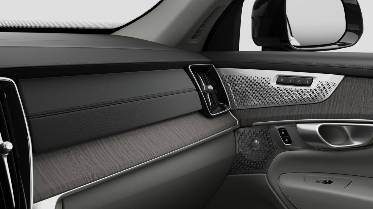 2026 Volvo XC90 B6 AWD Ultra Dark Theme 7-Seater-8