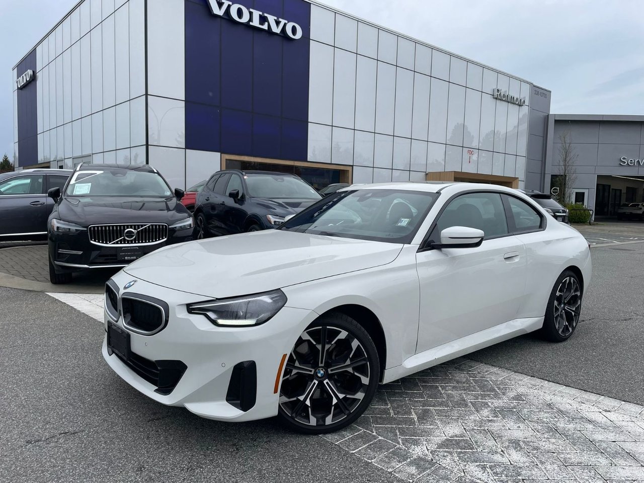 2025 BMW 2 Series 230i Coupe xDrive