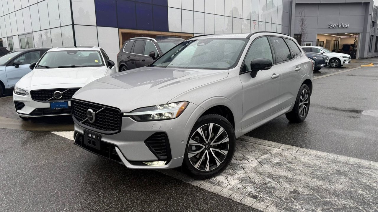 Volvo XC60 B5 Plus Dark Theme AWD