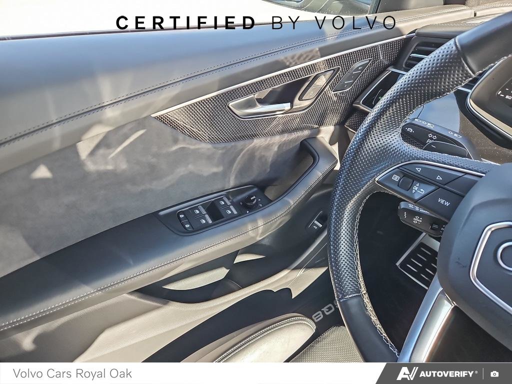 2023 Audi SQ8 BASE-16