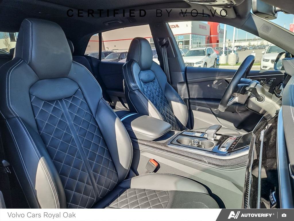 2023 Audi SQ8 BASE-21