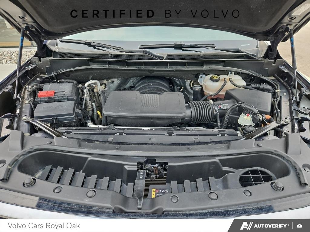 2023 GMC Yukon AT4-9
