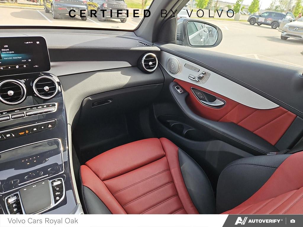 2023 Mercedes-Benz GLC 300-24