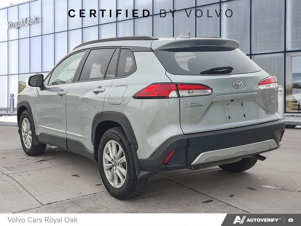2023 Toyota Corolla Cross LE-3