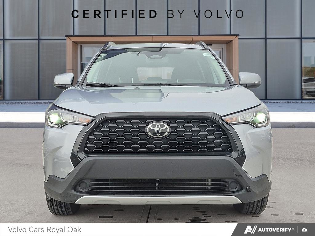 2023 Toyota Corolla Cross LE-1