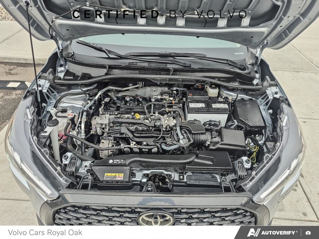 2023 Toyota Corolla Cross LE-9