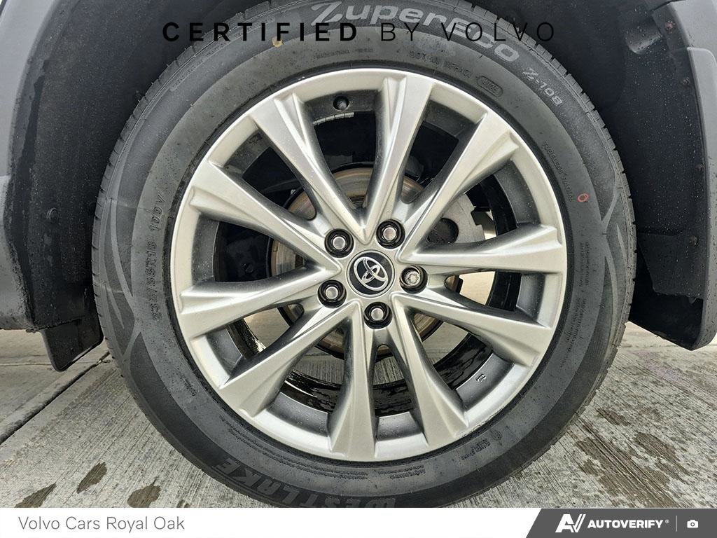 2017 Toyota RAV4 Limited-5