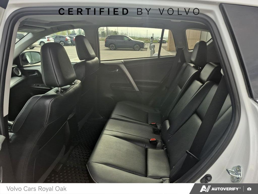 2017 Toyota RAV4 Limited-22