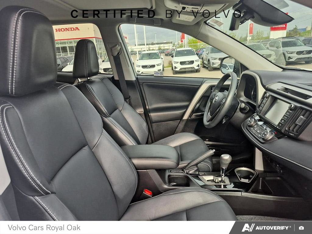 2017 Toyota RAV4 Limited-21