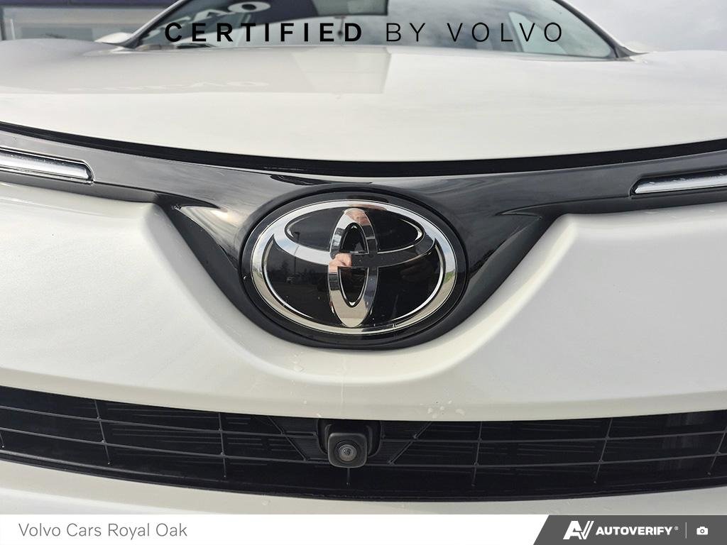 2017 Toyota RAV4 Limited-8