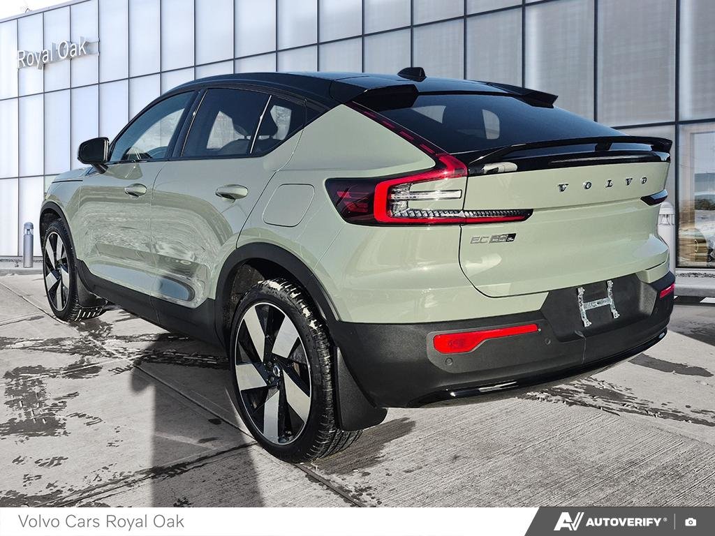 2025 Volvo EC40 Ultra-3