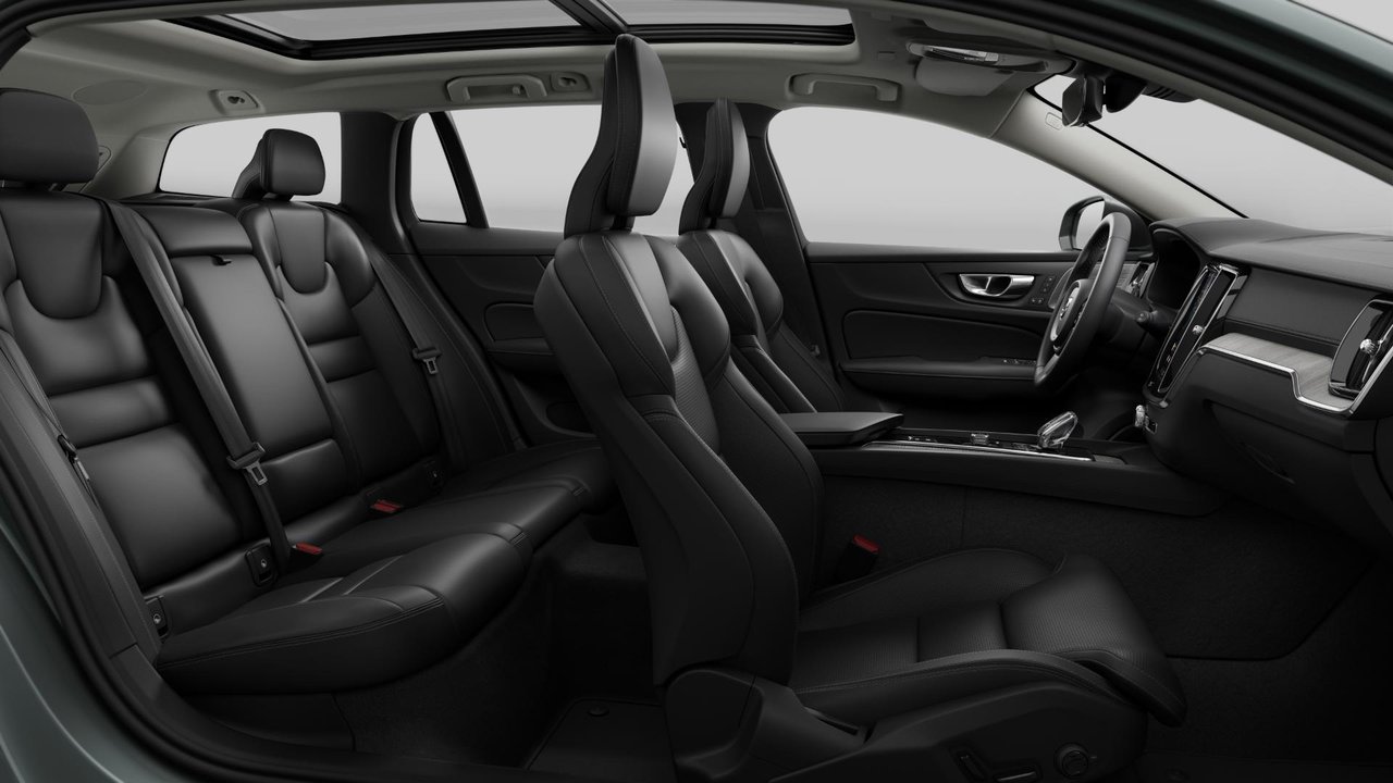 2026 Volvo V60 Cross Country Ultra-10