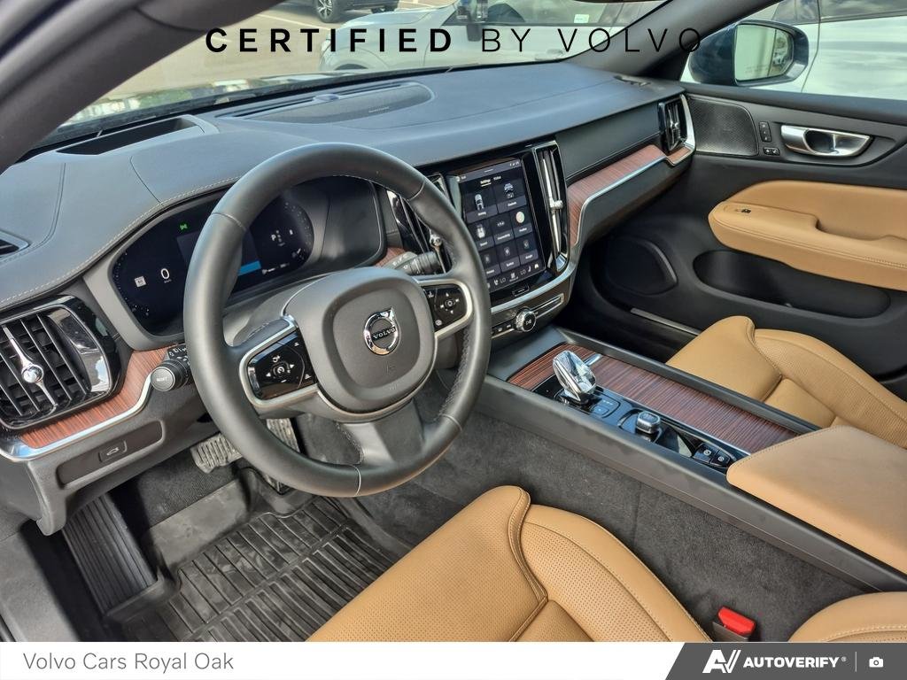 2026 Volvo V60 Cross Country Ultra-12