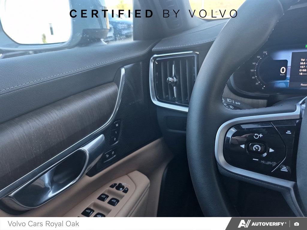 2026 Volvo V90 Cross Country Ultra-13