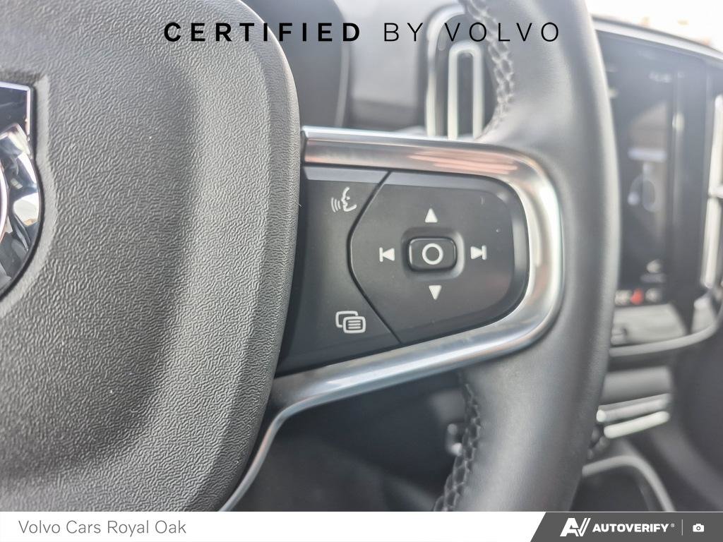 2022 Volvo XC40 Recharge Pure Electric Plus-15