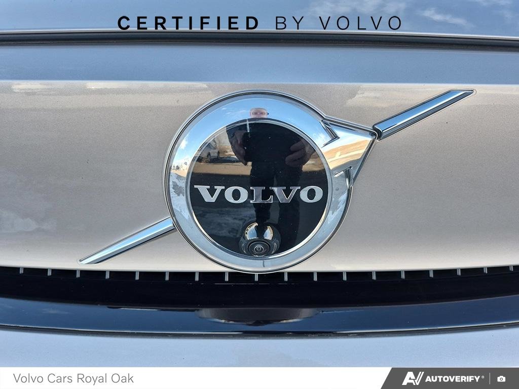 2023 Volvo XC40 Recharge Pure Electric Ultimate-8