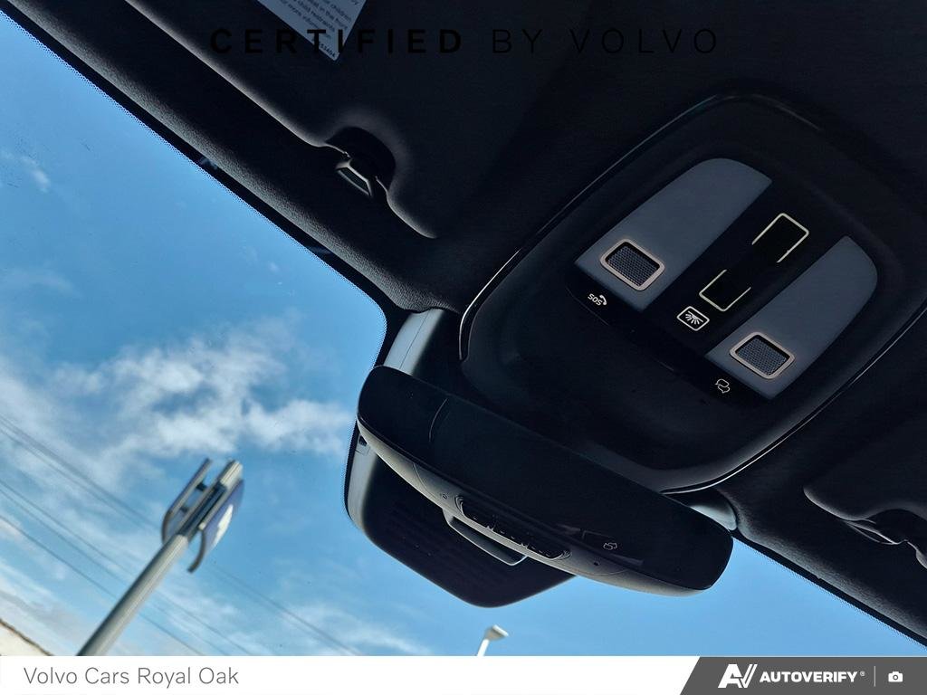 2023 Volvo XC40 Recharge Pure Electric Ultimate-17