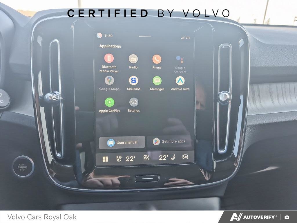 2024 Volvo XC40 Ultimate Bright Theme-18