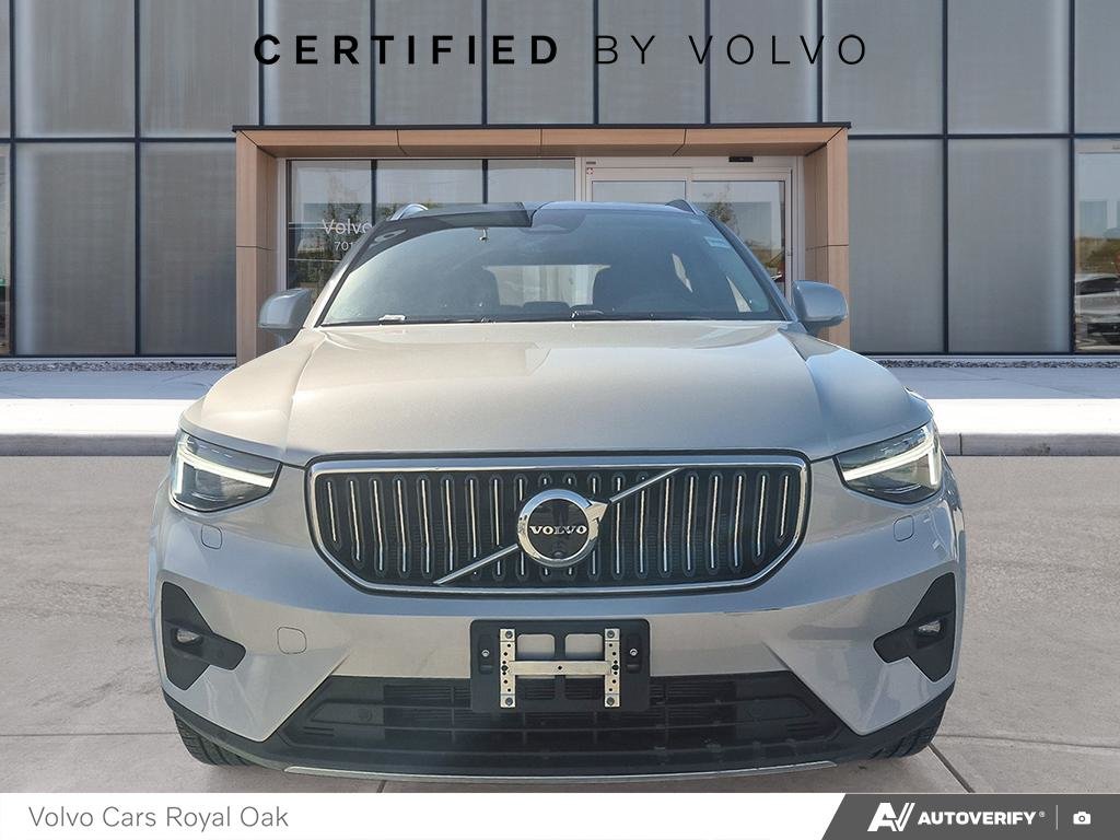 2024 Volvo XC40 Ultimate Bright Theme-1