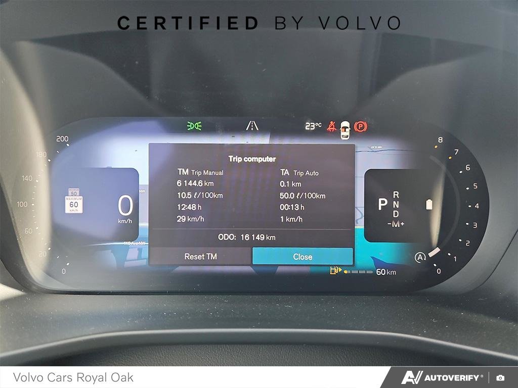 2024 Volvo XC40 Core Dark Theme-14